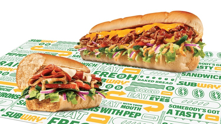 Steak Cheddar et BBQ au Bourbon 12 po.​ Jambon Forêt Noire – 6 po